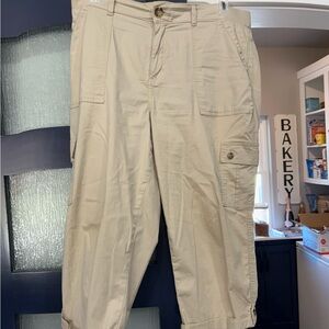 Lee Khaki Capris